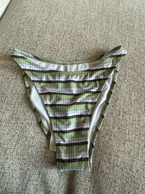NWT Heavy manners High Cut Full Bikini Bottoms-small